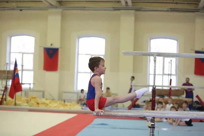 Спортивная школа (олимпийского резерва по гимнастике)